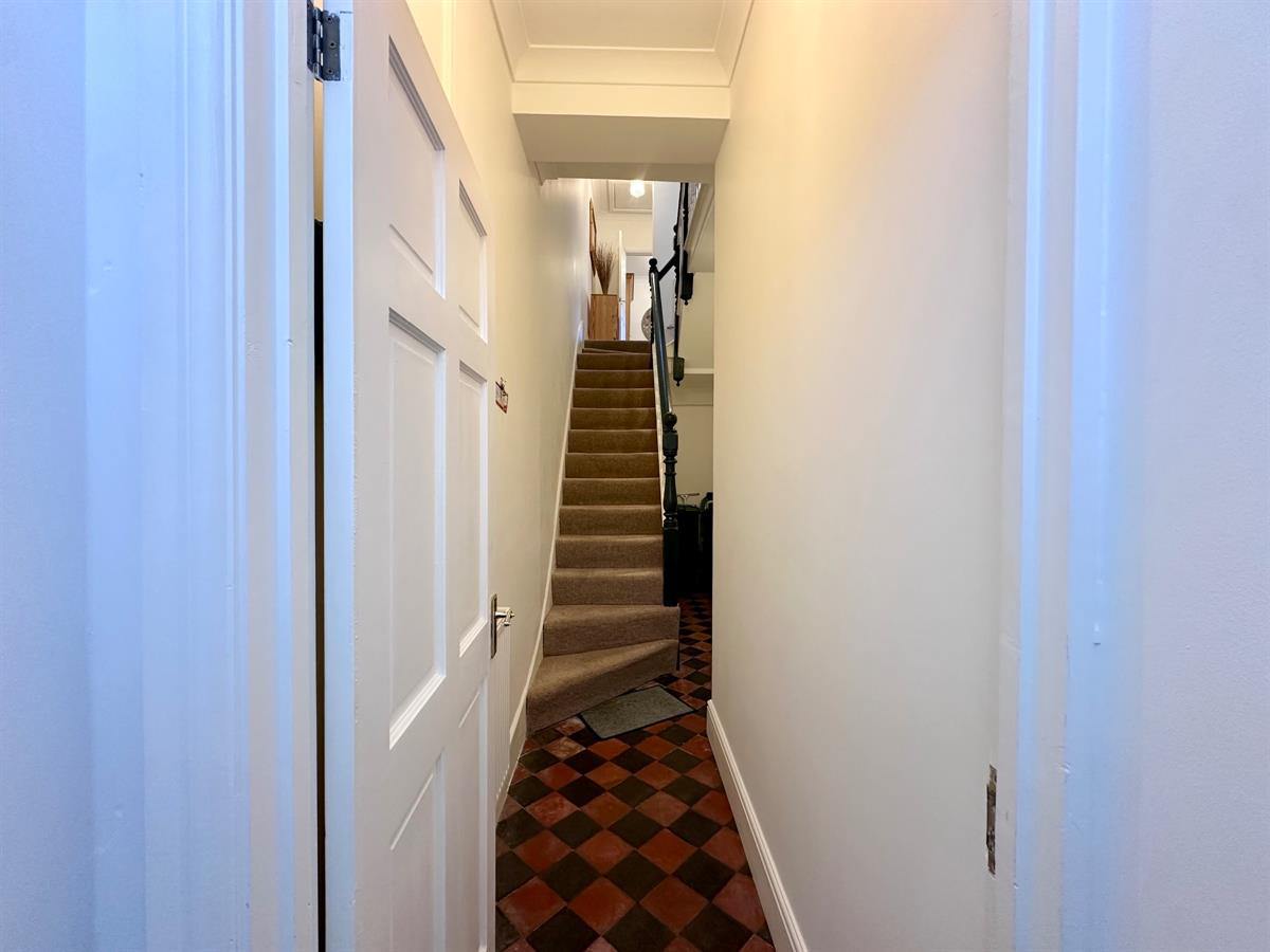 Margaret Street, Abercynon, Mountain Ash, photo 27
