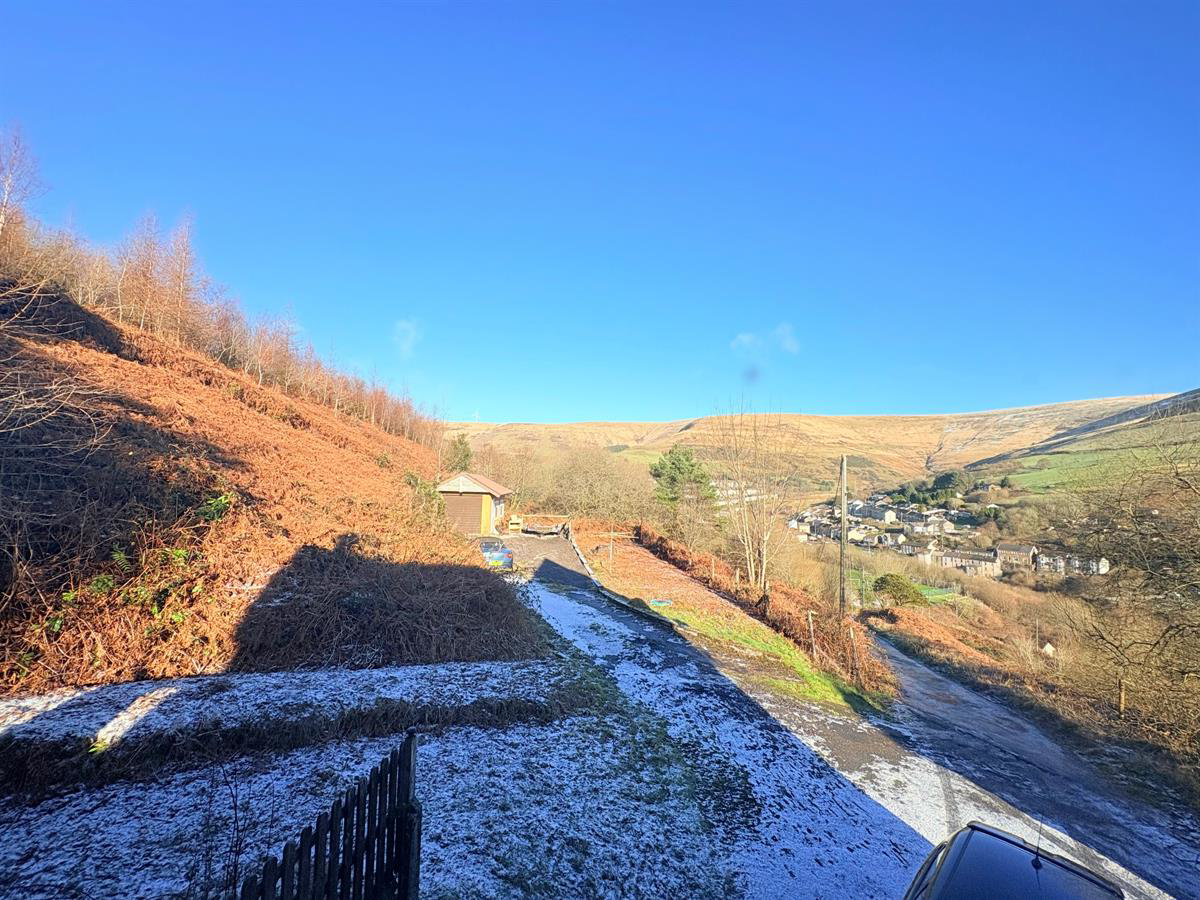 Garreg Farm, Garreg Side, Blaengarw, Bridgend, photo 33