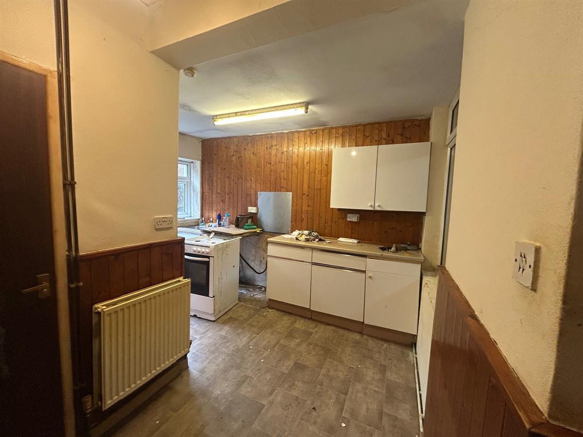 Upper Adare Street, Pontycymer, Bridgend, photo 9