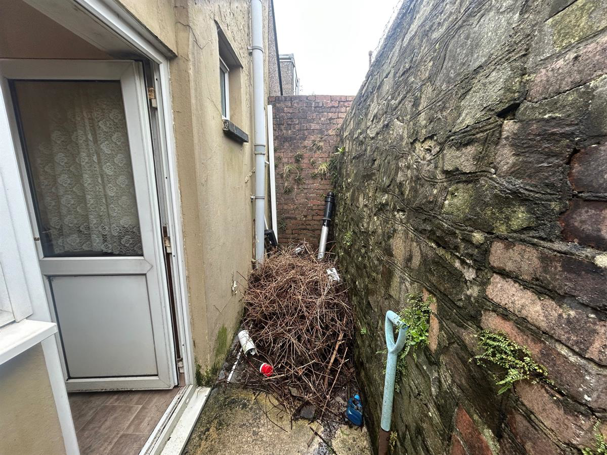 Upper Adare Street, Pontycymer, Bridgend, photo 11