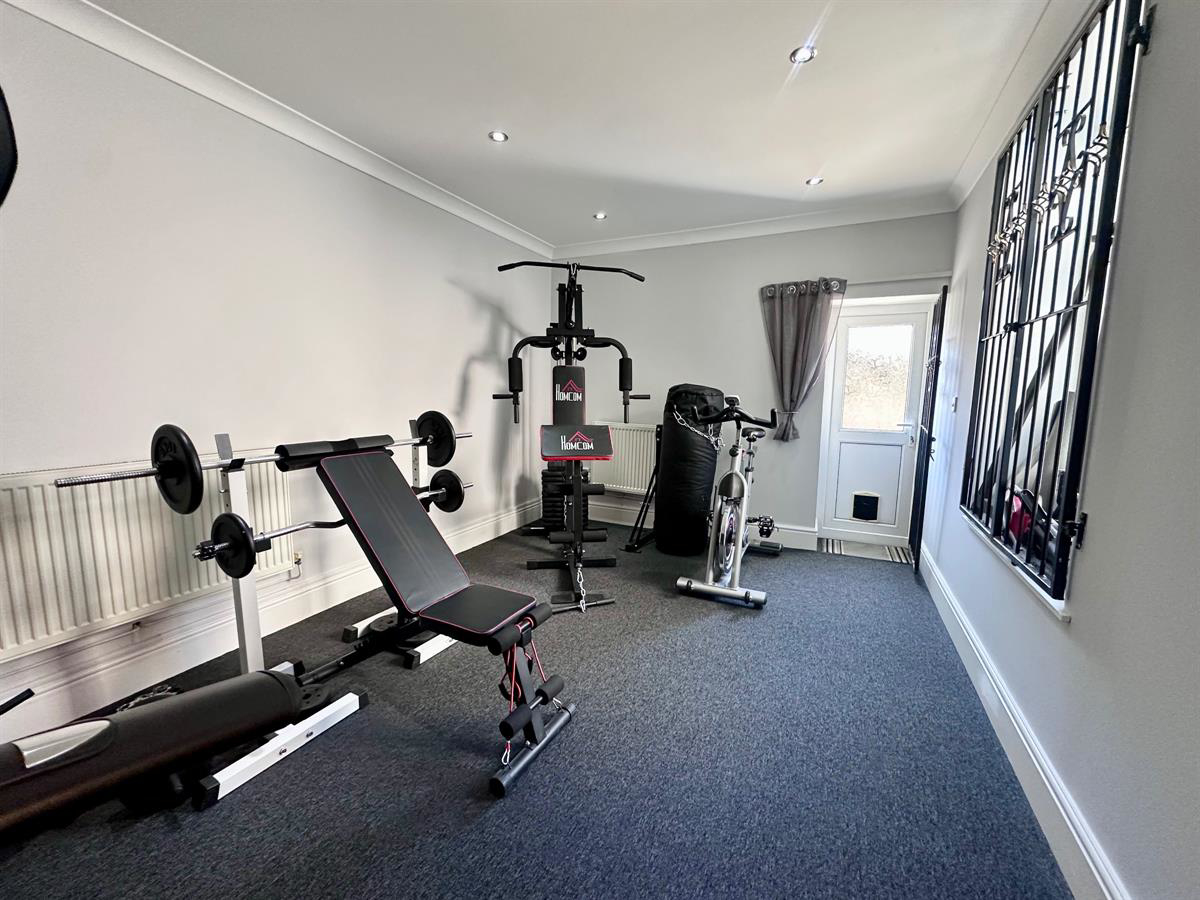 Margaret Street, Abercynon, Mountain Ash, photo 21