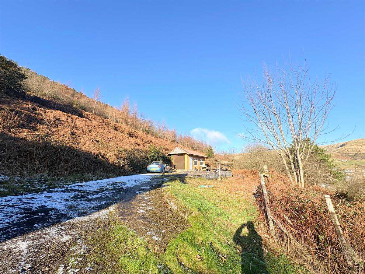 Garreg Farm, Garreg Side, Blaengarw, Bridgend, photo 25