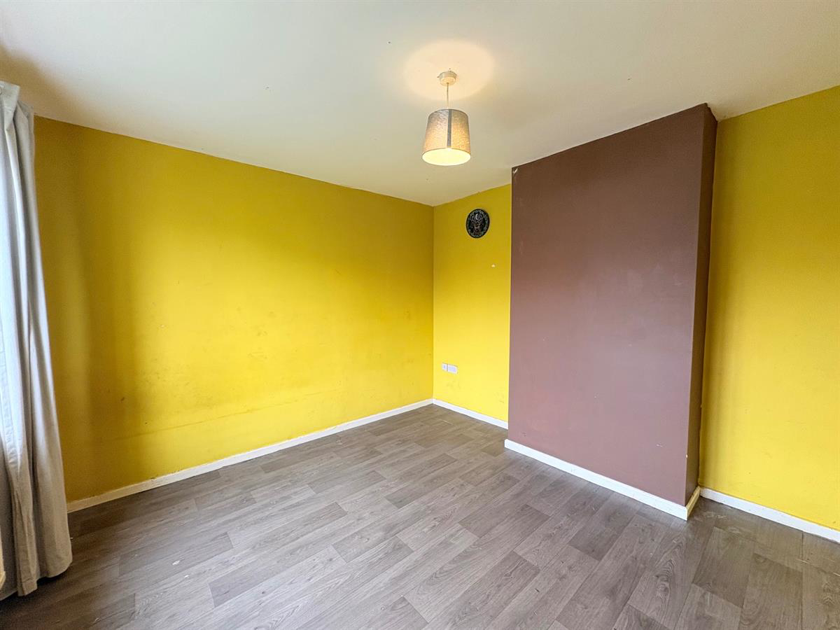 Waun Fach, Bettws, Bridgend, photo 5