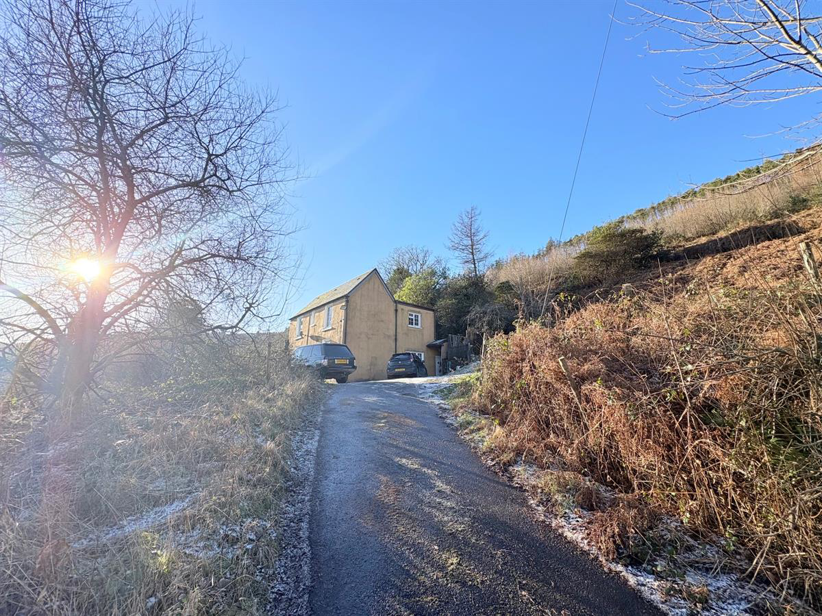 Garreg Farm, Garreg Side, Blaengarw, Bridgend, photo 4