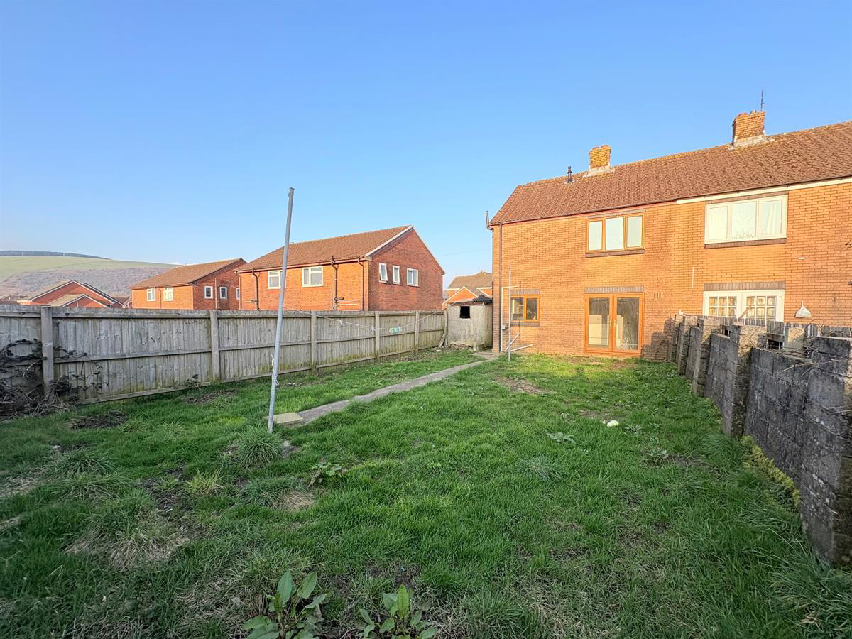 Waun Fach, Bettws, Bridgend, photo 18