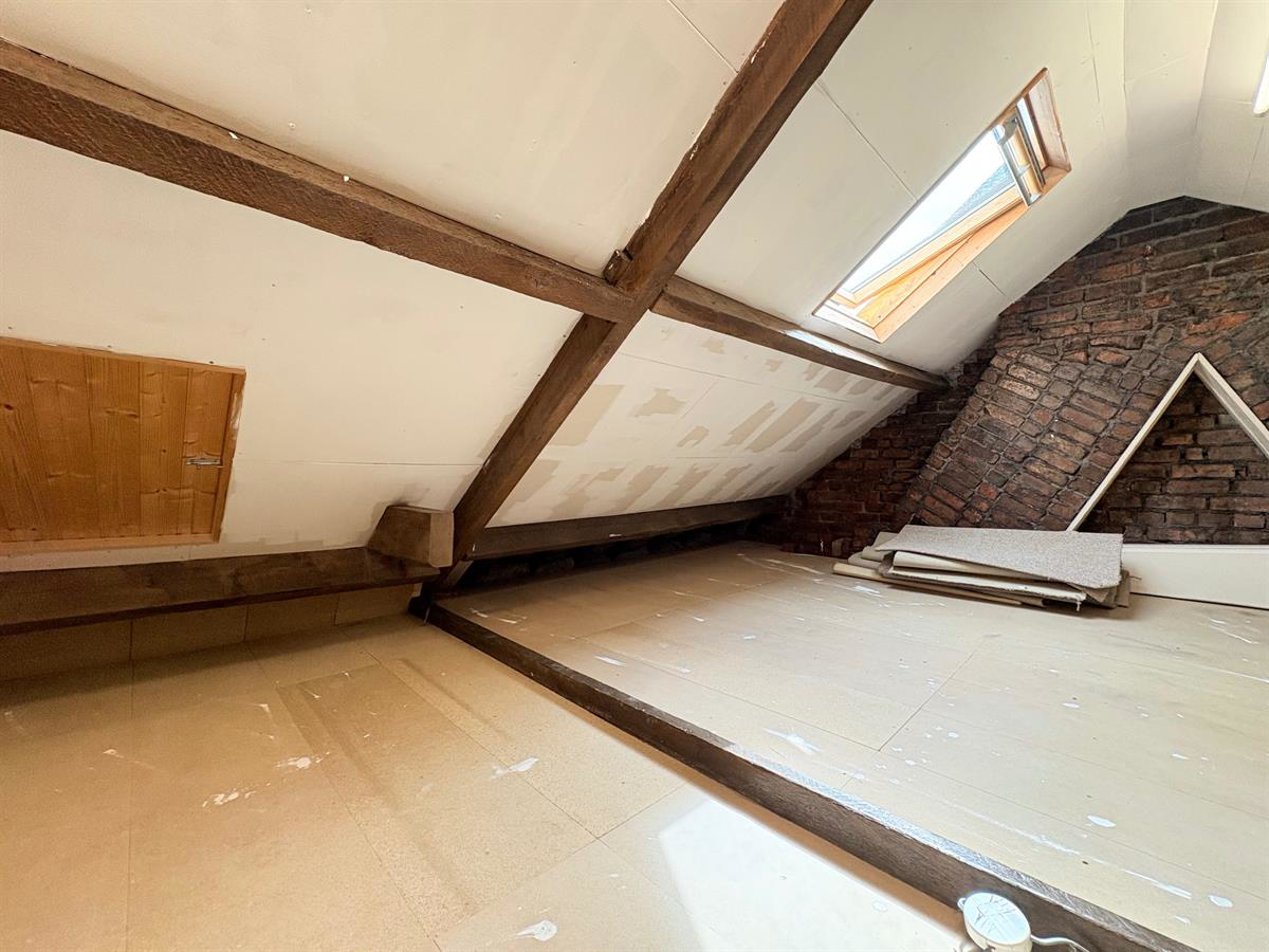 Alexandra Road, Pontycymer, Bridgend, photo 26