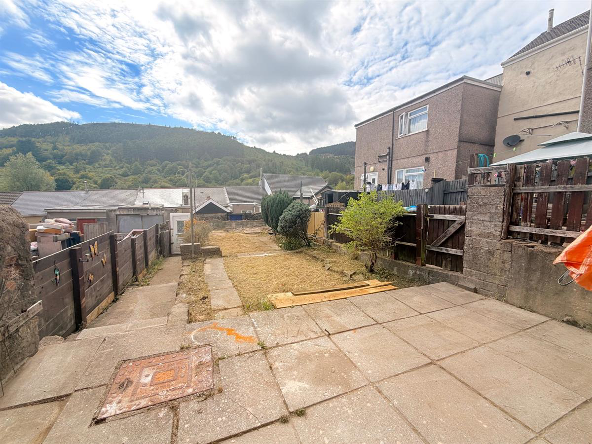 Blaengarw Road, Blaengarw, Bridgend, photo 22
