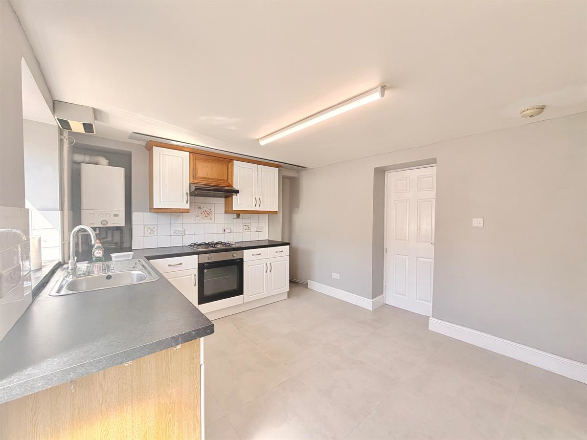 Blaengarw Road, Blaengarw, Bridgend, photo 5