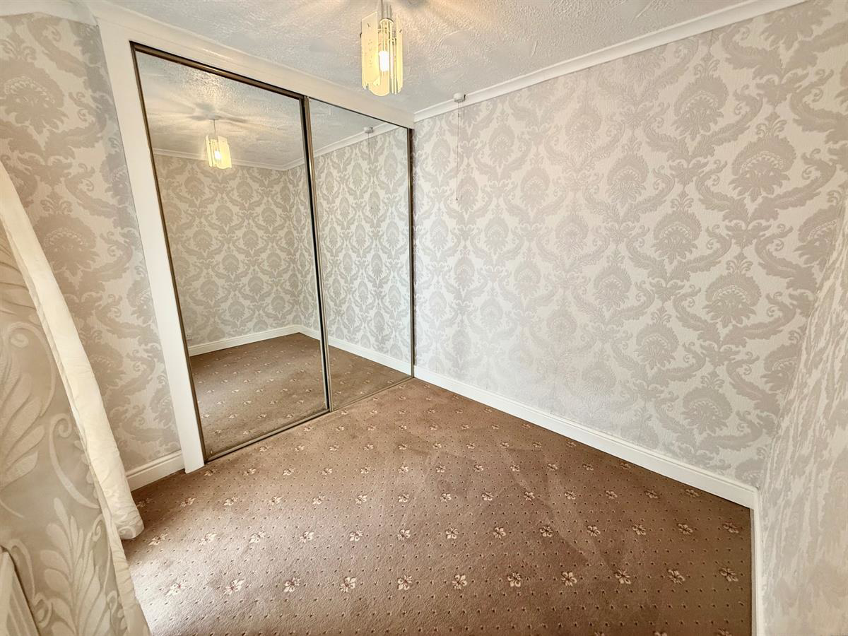 Oxford Street, Pontycymer, Bridgend, photo 8