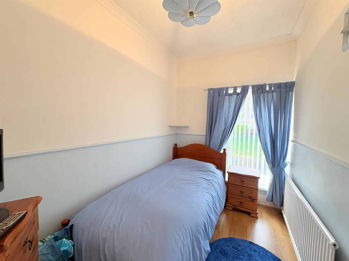 Oakdale Terrace, Tonypandy, photo 19