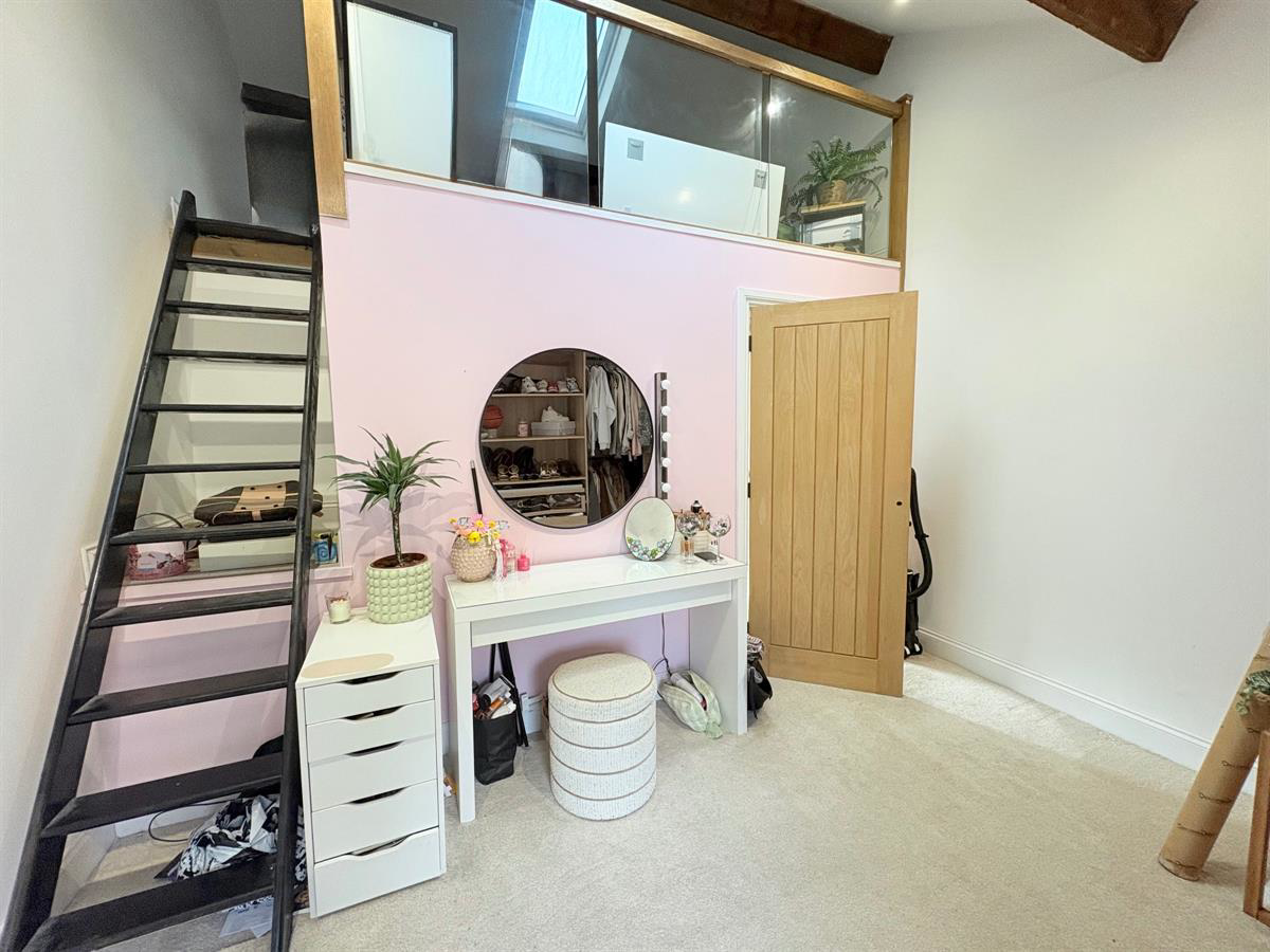 West Road, Bridgend, photo 12