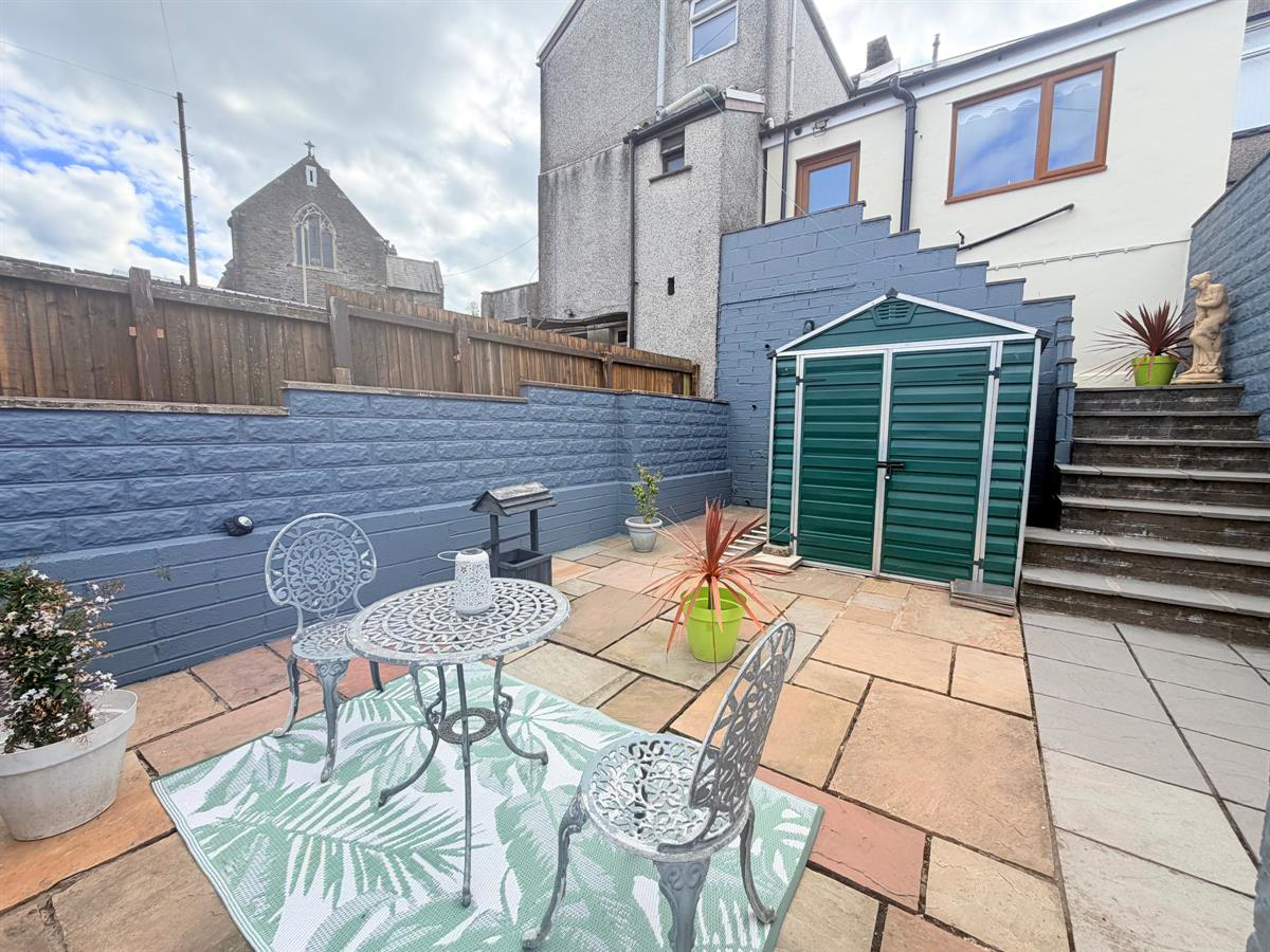Oakdale Terrace, Tonypandy, photo 24