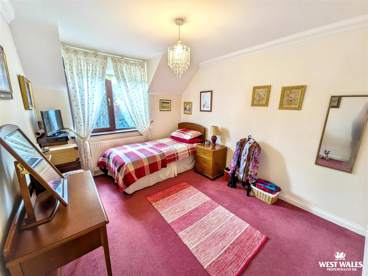 Llandyfaelog, Kidwelly, photo 16