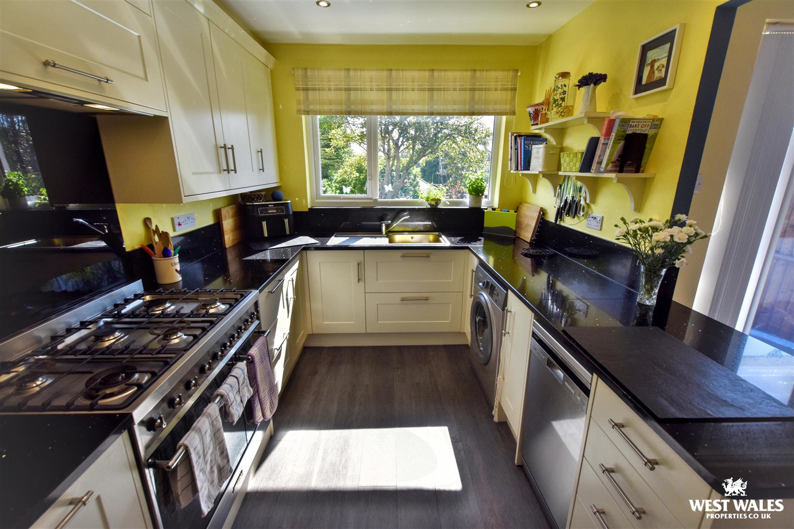 Addison Road, Haverfordwest, photo 5