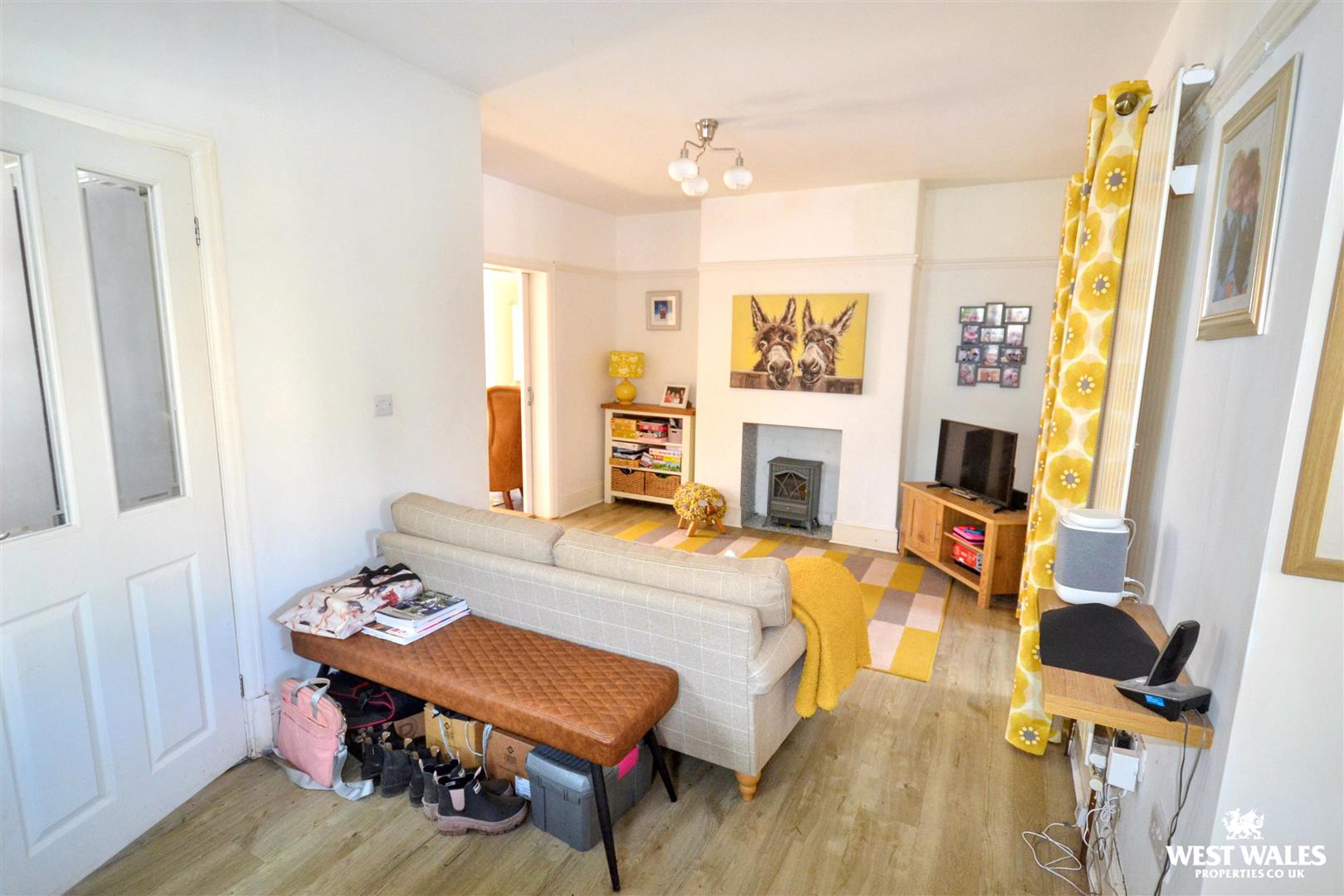 Photo 8
