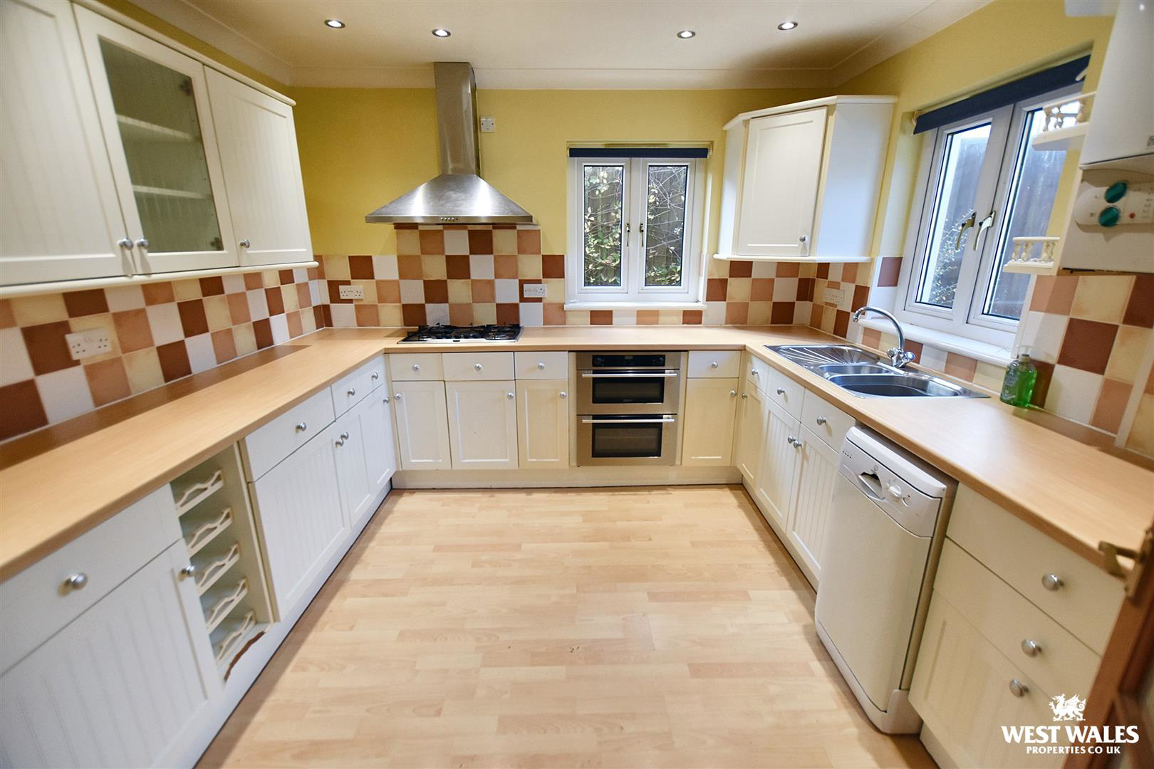Falcon Road, Haverfordwest, photo 3