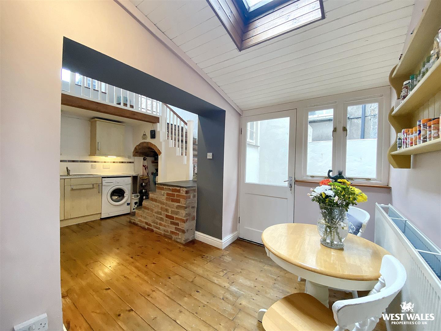 Gloucester Terrace, Haverfordwest, photo 7