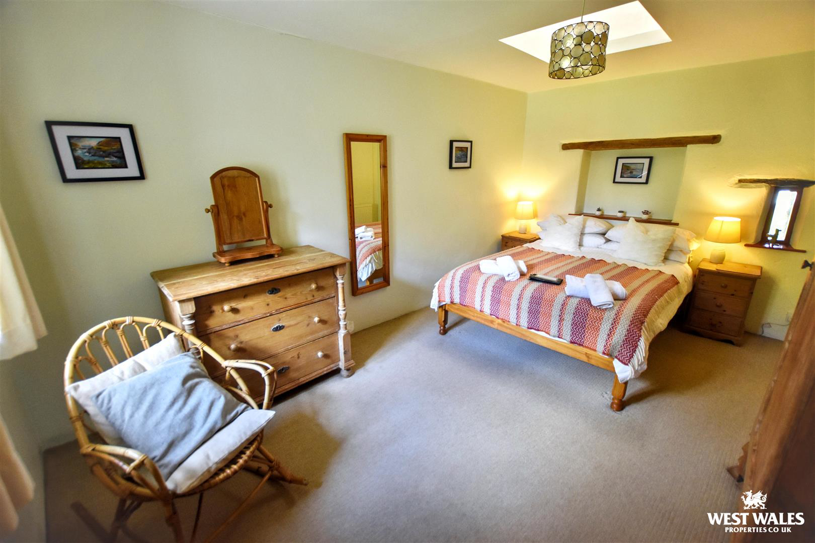 Ffordd Yr Afon, Haverfordwest, photo 3