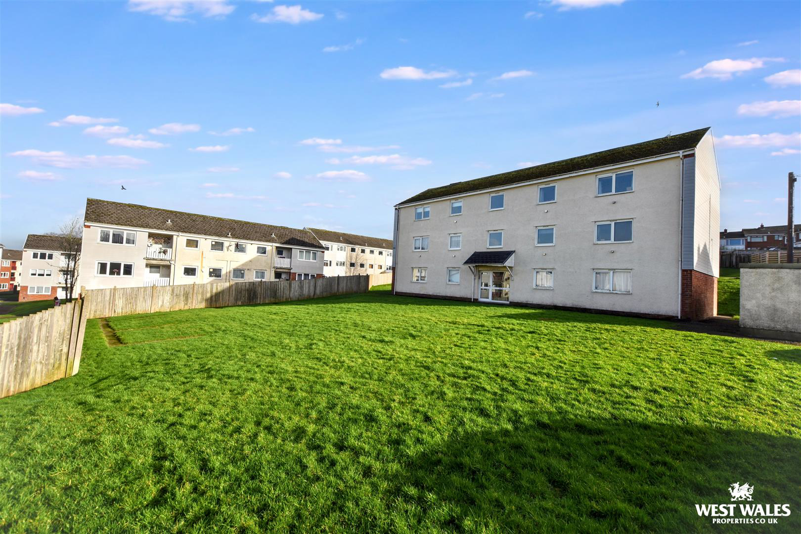 Harrier Road, Haverfordwest, photo 10