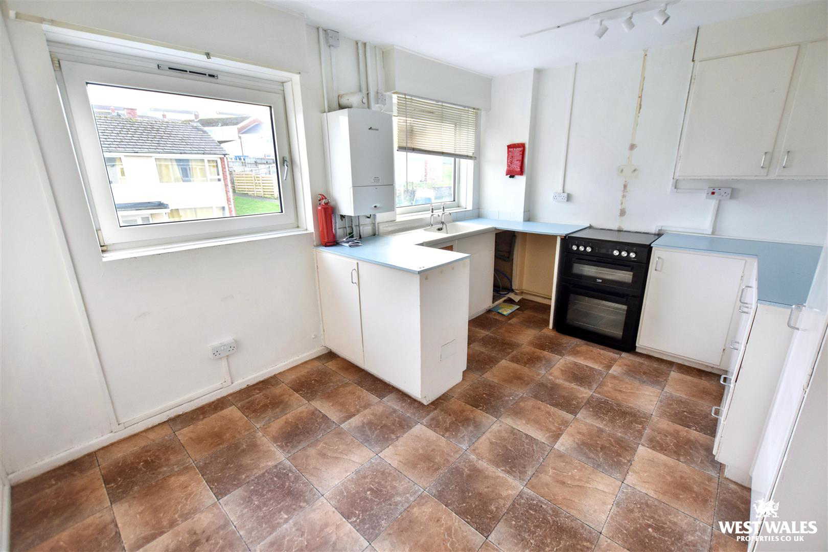 Harrier Road, Haverfordwest, photo 3