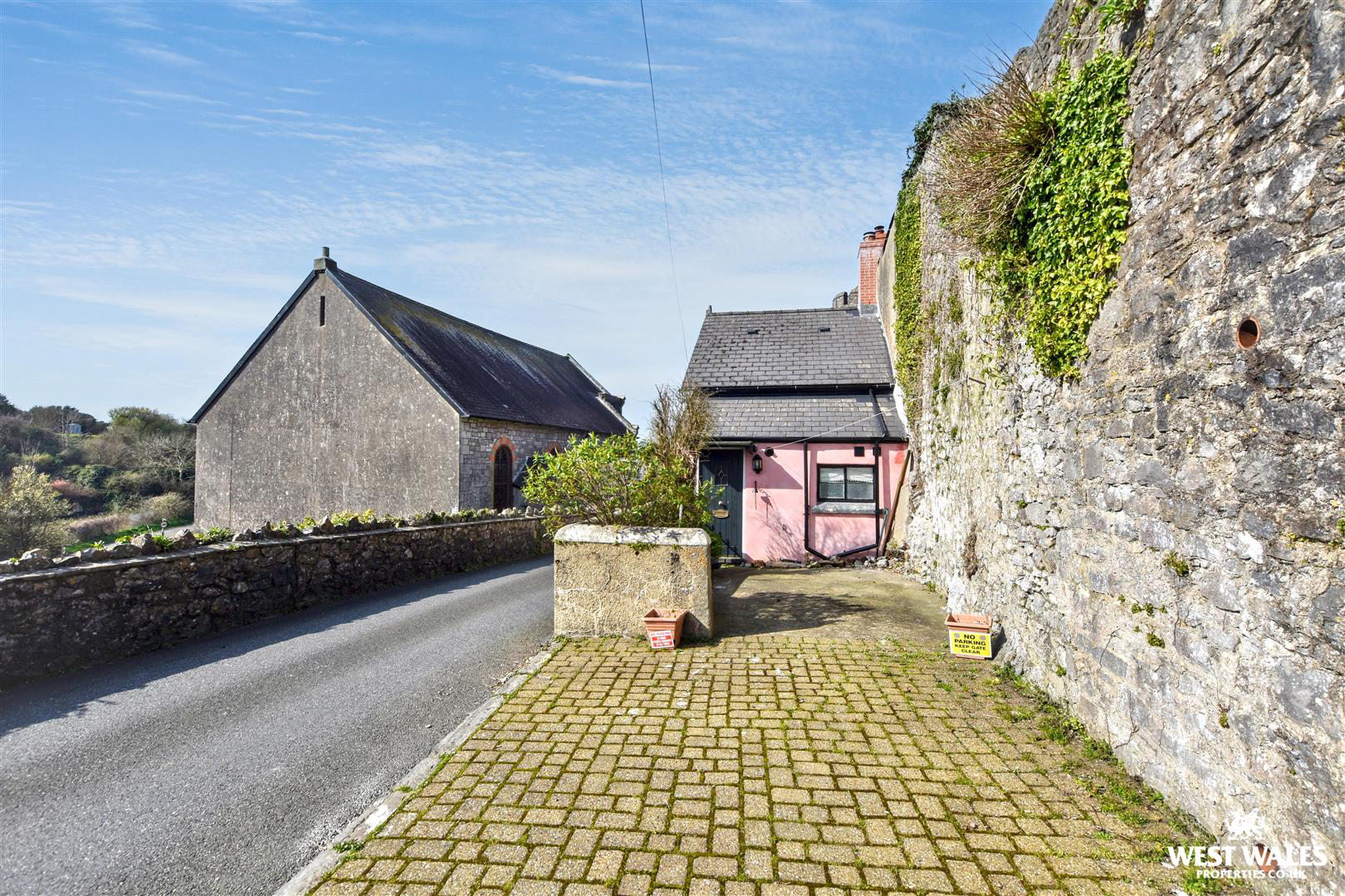 The Parade, Pembroke, photo 15