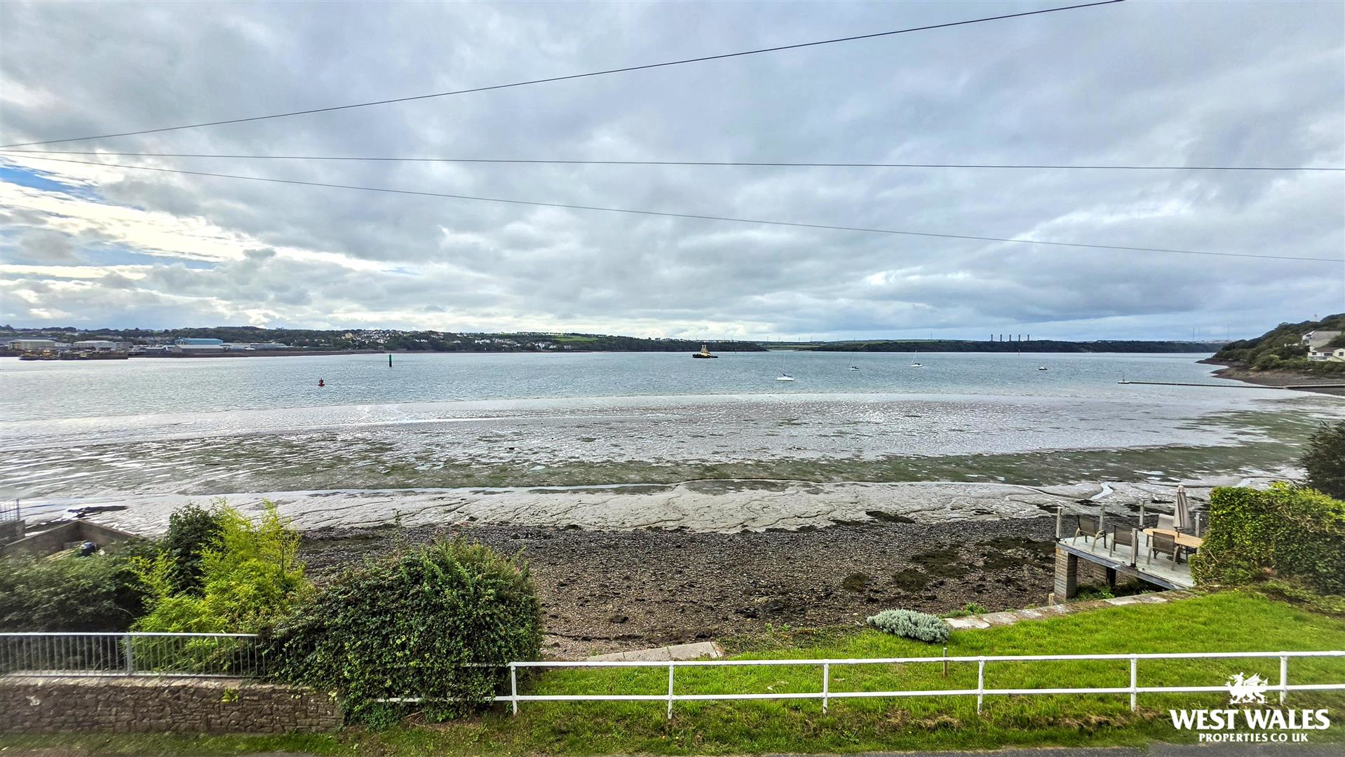 Church Road, Llanstadwell, Milford Haven, photo 4