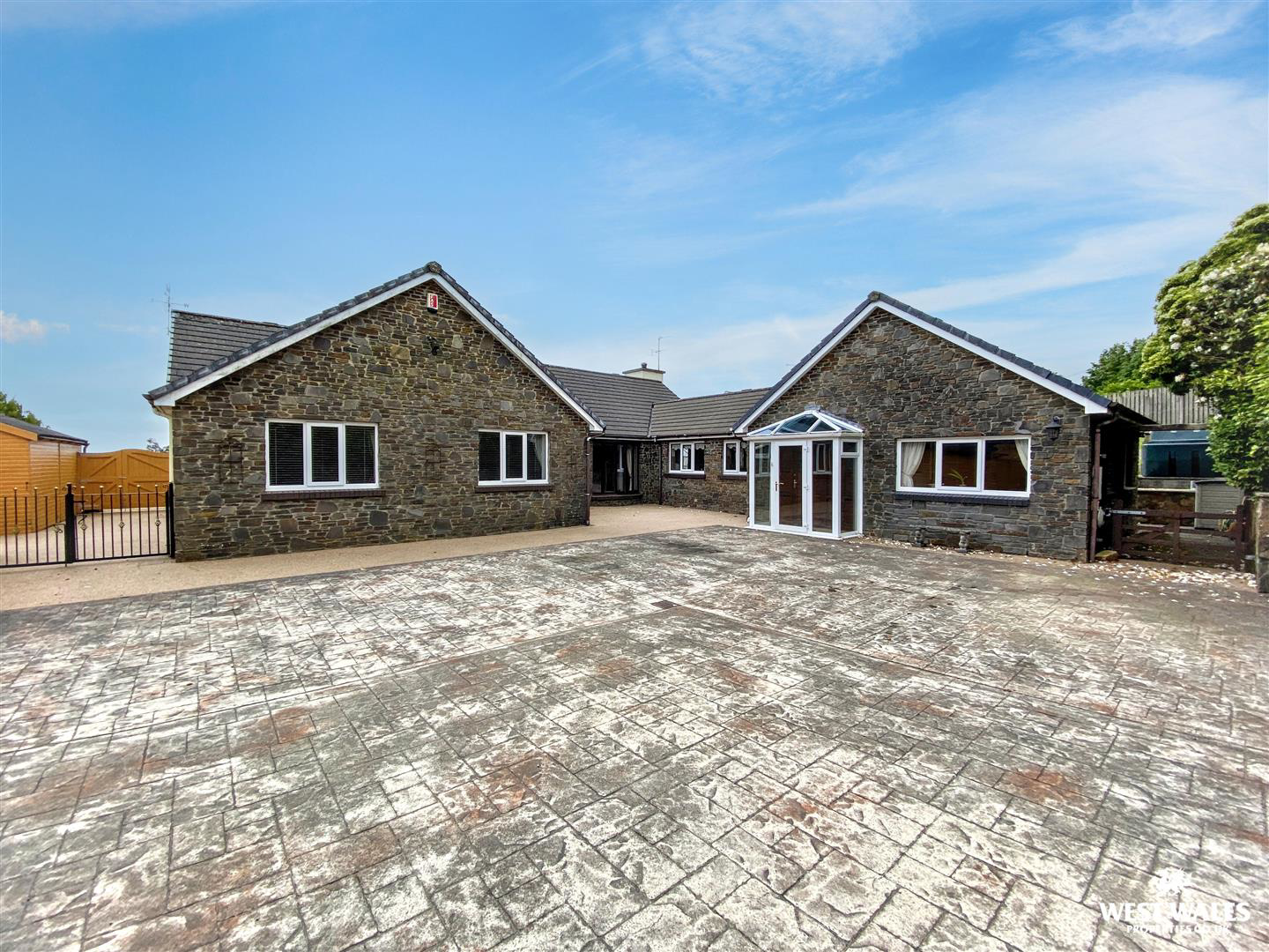 Templeton, Narberth, photo 4