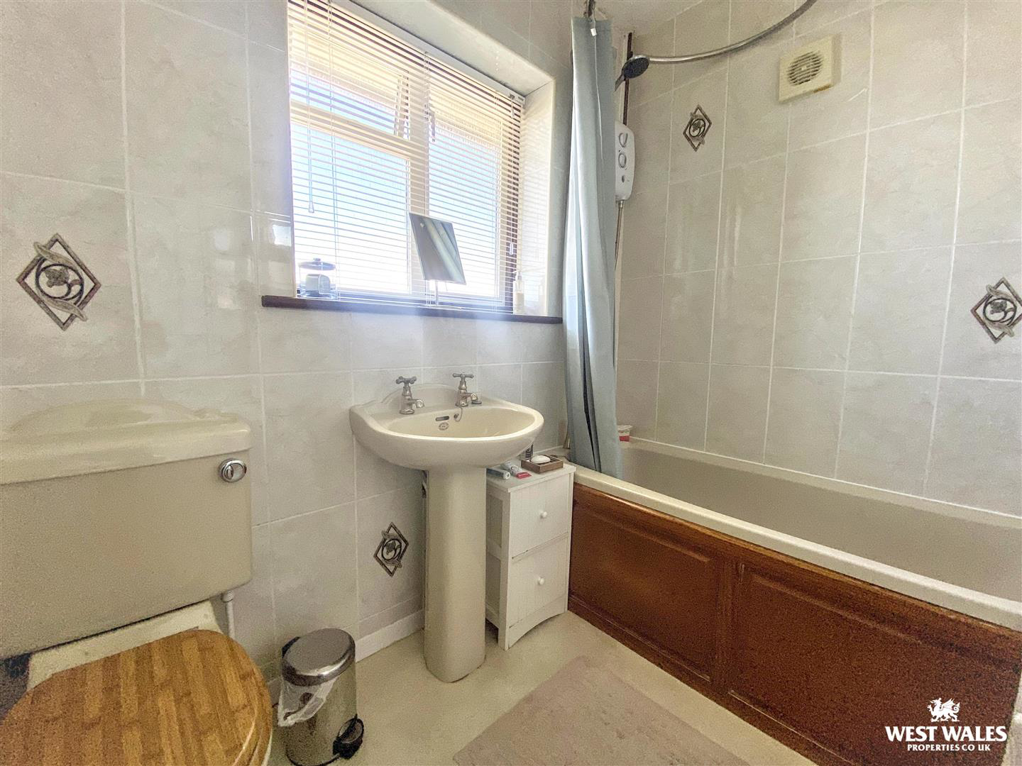 Woodbine Terrace, Pembroke, photo 11