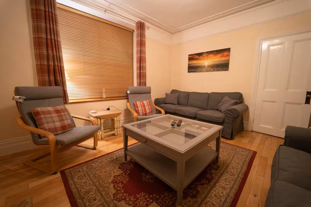 Marsh Road, Tenby, photo 3