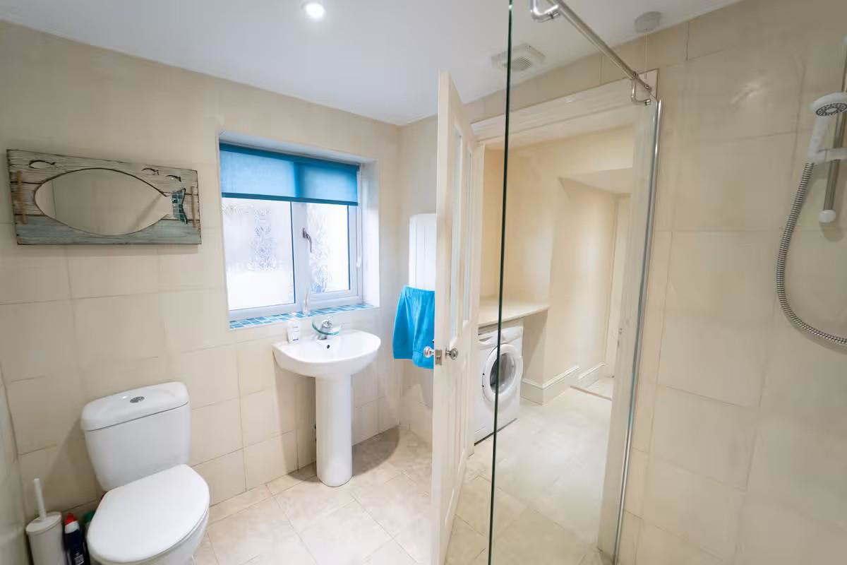 Marsh Road, Tenby, photo 9