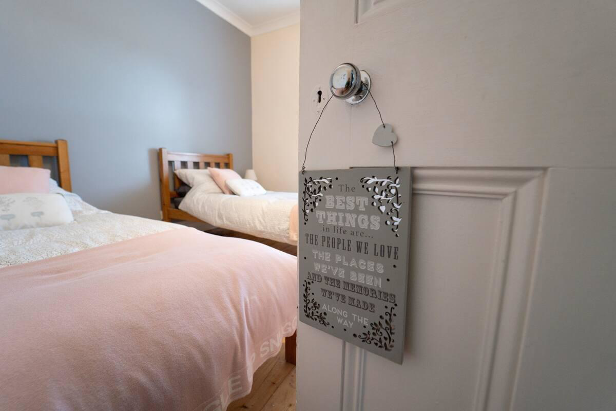 Marsh Road, Tenby, photo 14