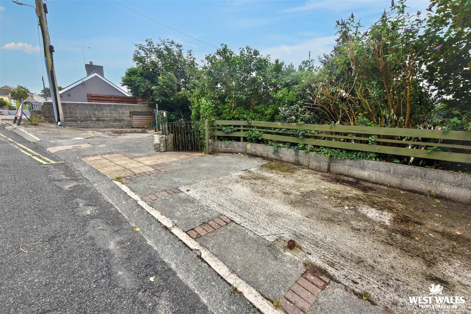 Beach Road, Llanreath, Pembroke Dock, photo 33