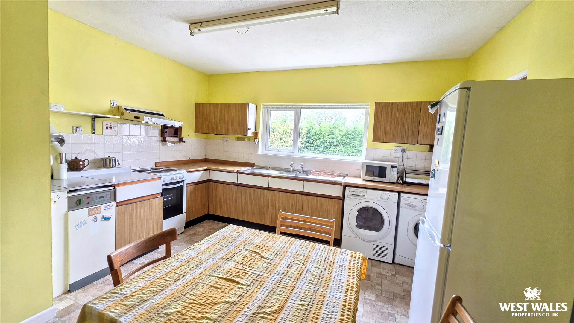Vale Road, Houghton, Milford Haven, photo 9
