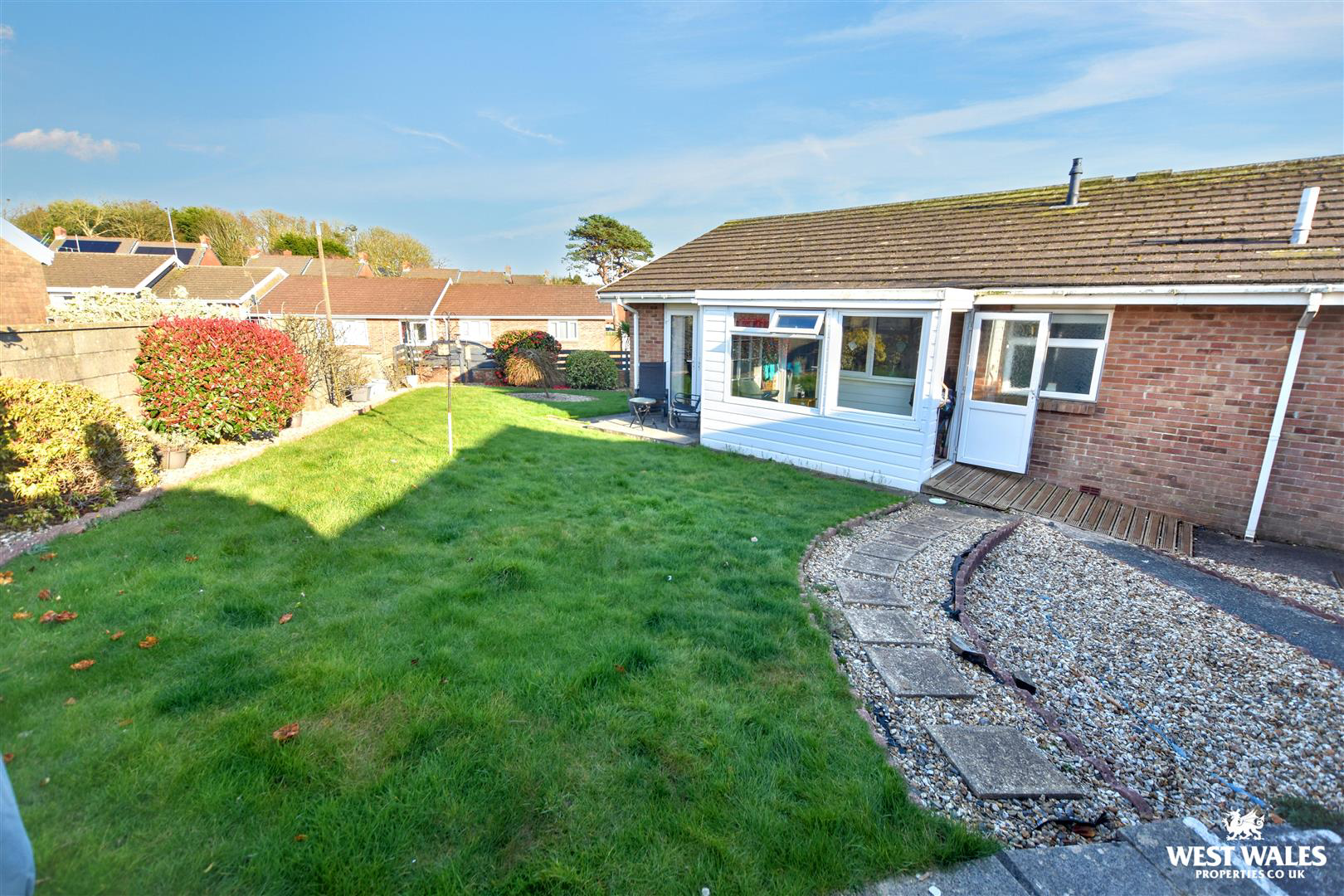 Gateholm Avenue, Milford Haven, photo 16