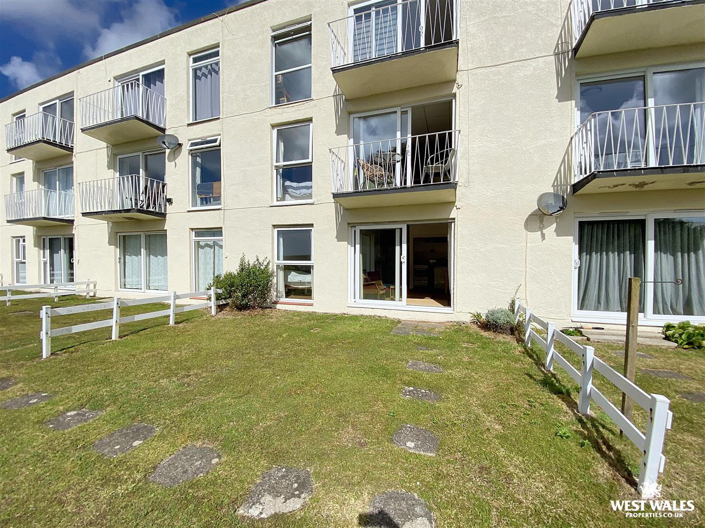 Devon Court, Freshwater East, Pembroke, photo 16