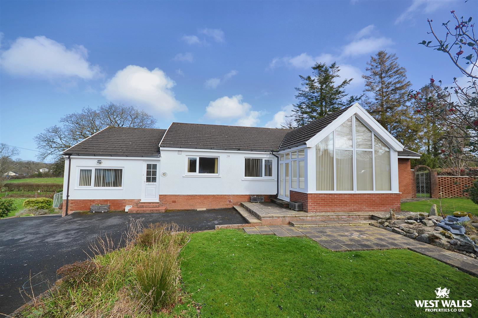 Llangoedmor, Cardigan