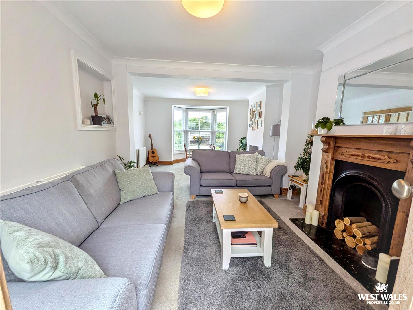 Llangunnor Road, Carmarthen, photo 5