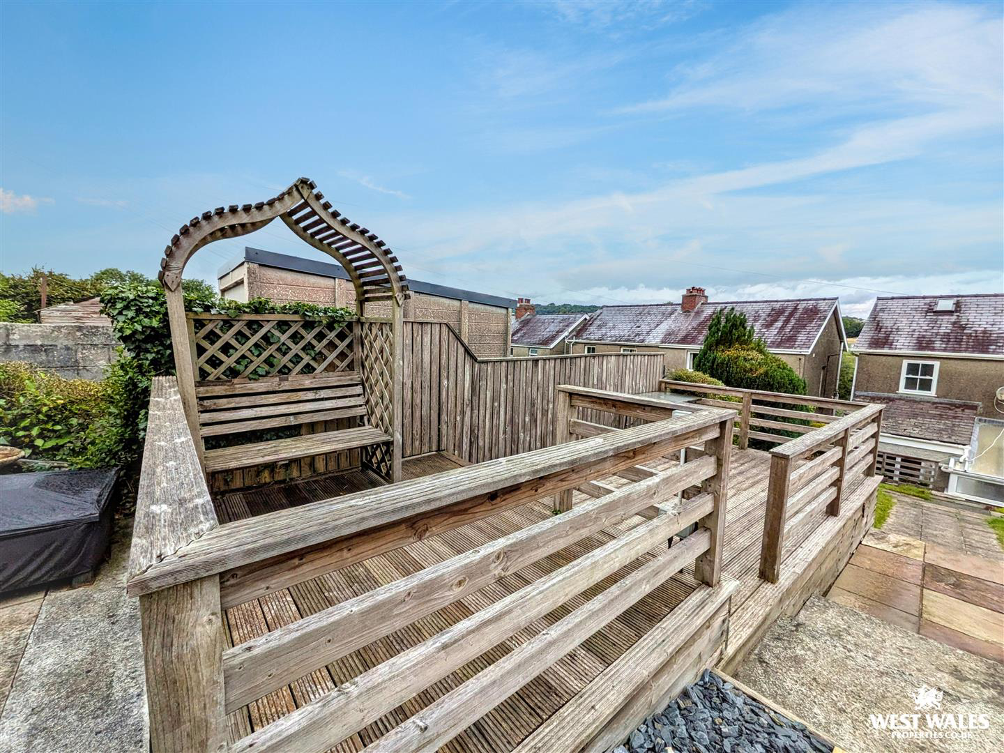 Llangunnor Road, Carmarthen, photo 22