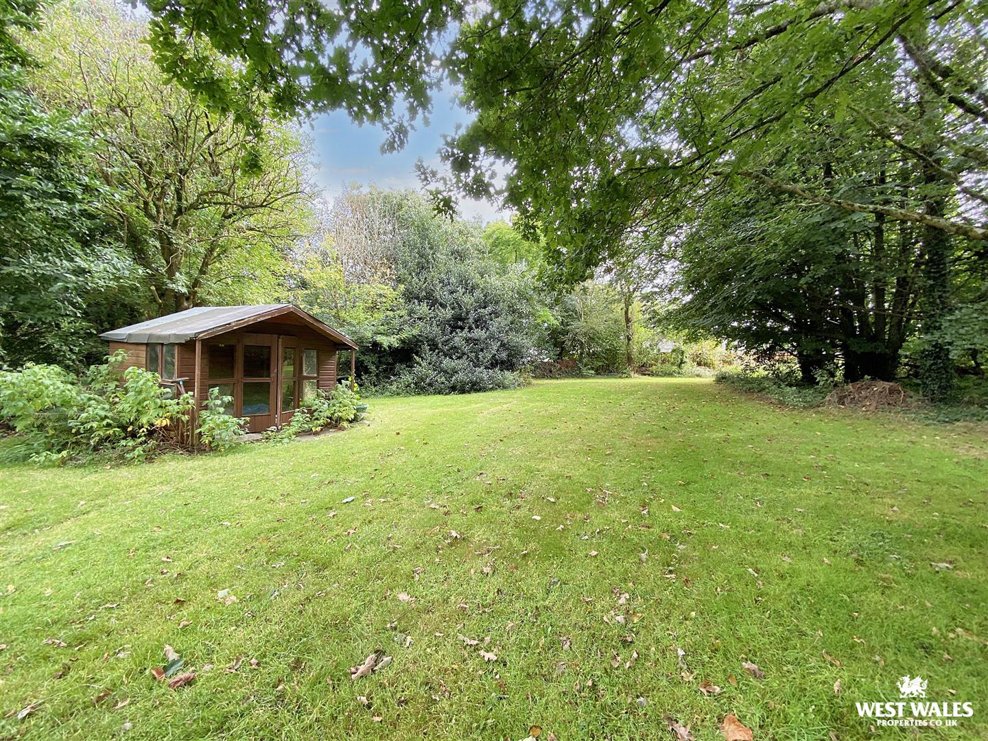 Leonardston Road, Llanstadwell, Milford Haven, photo 34