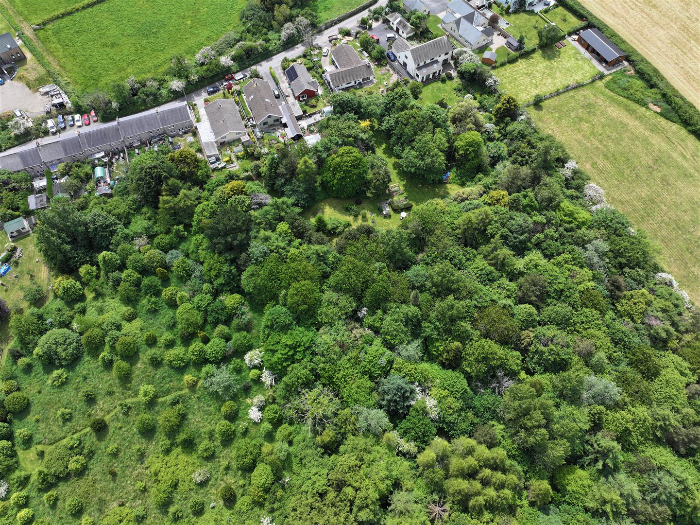 Leonardston Road, Llanstadwell, Milford Haven, photo 40