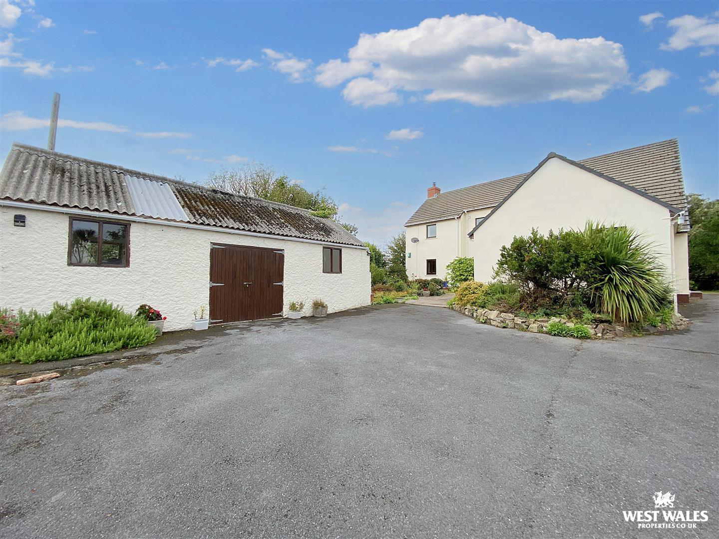 Leonardston Road, Llanstadwell, Milford Haven, photo 3