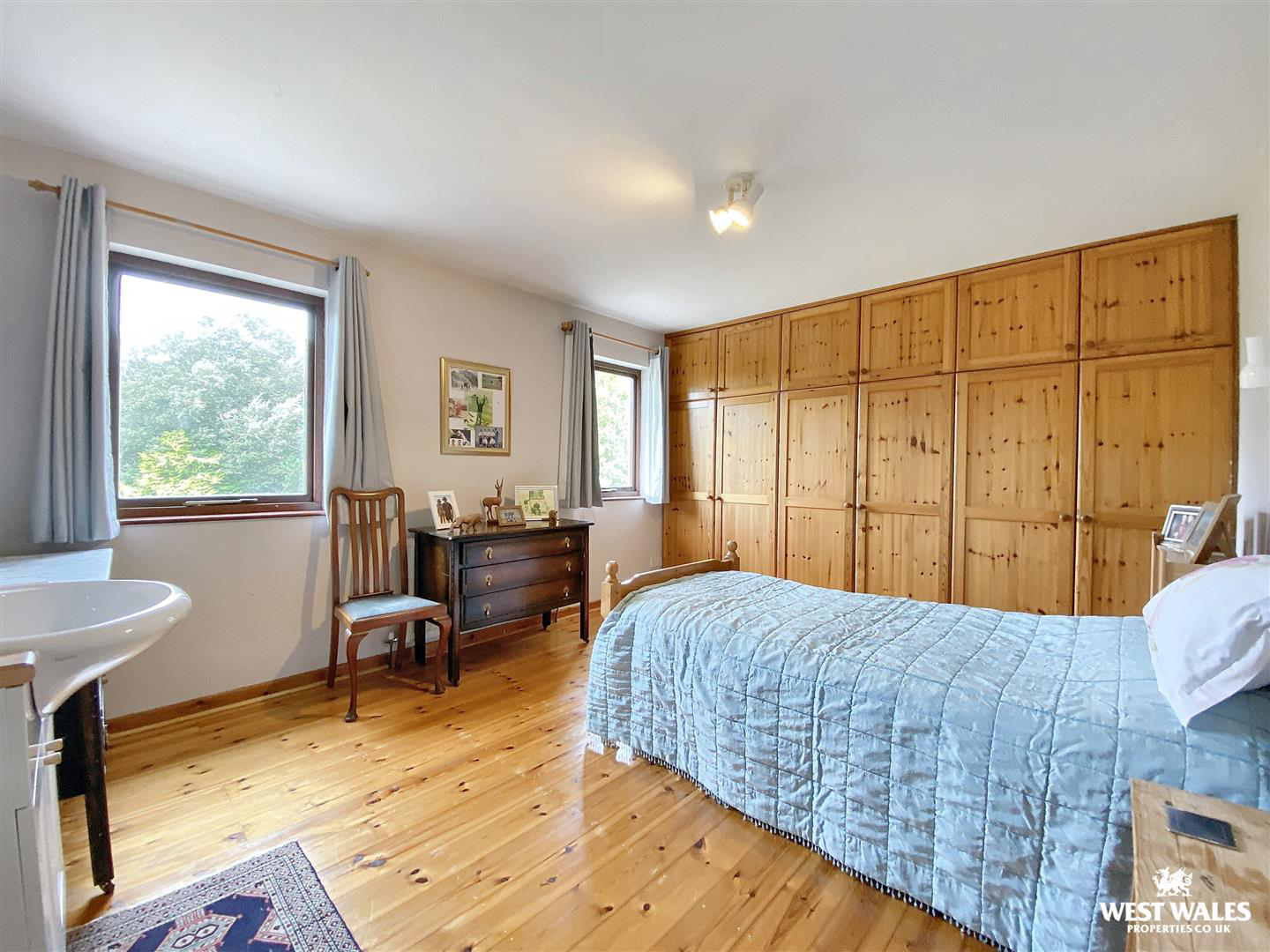 Leonardston Road, Llanstadwell, Milford Haven, photo 28