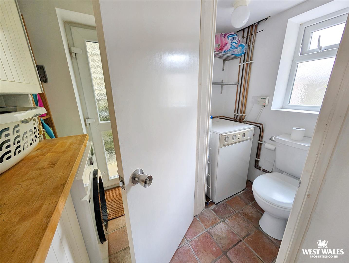 Wellfield Terrace, Ferryside, photo 10