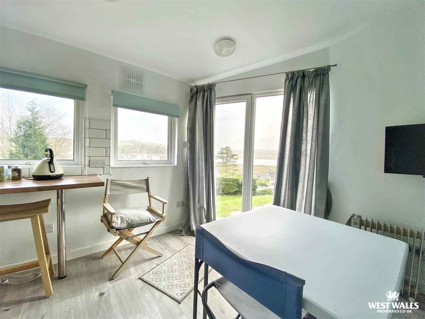 Stoneway Road, Laugharne, Carmarthen, photo 21