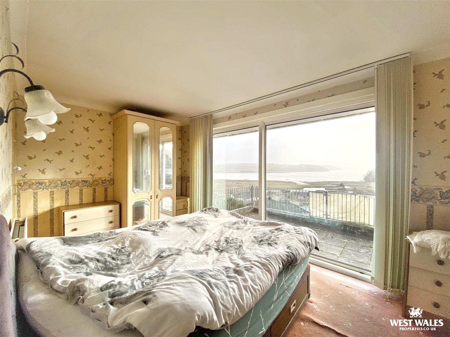 Stoneway Road, Laugharne, Carmarthen, photo 11