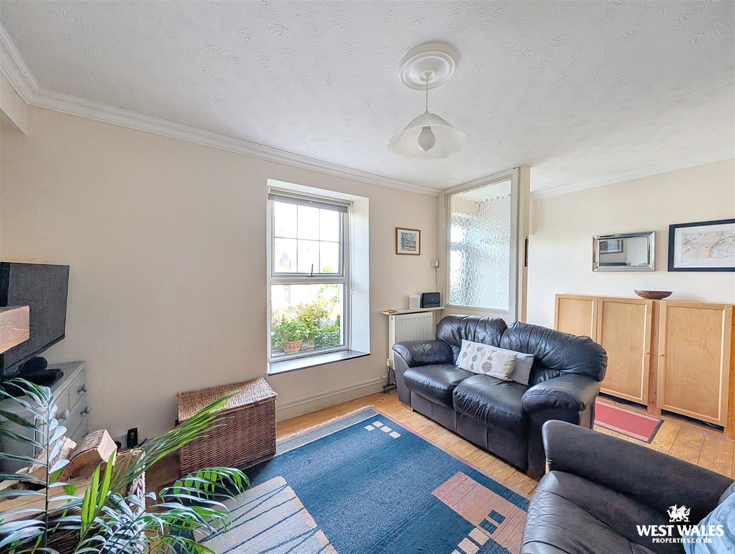 Wellfield Terrace, Ferryside, photo 5