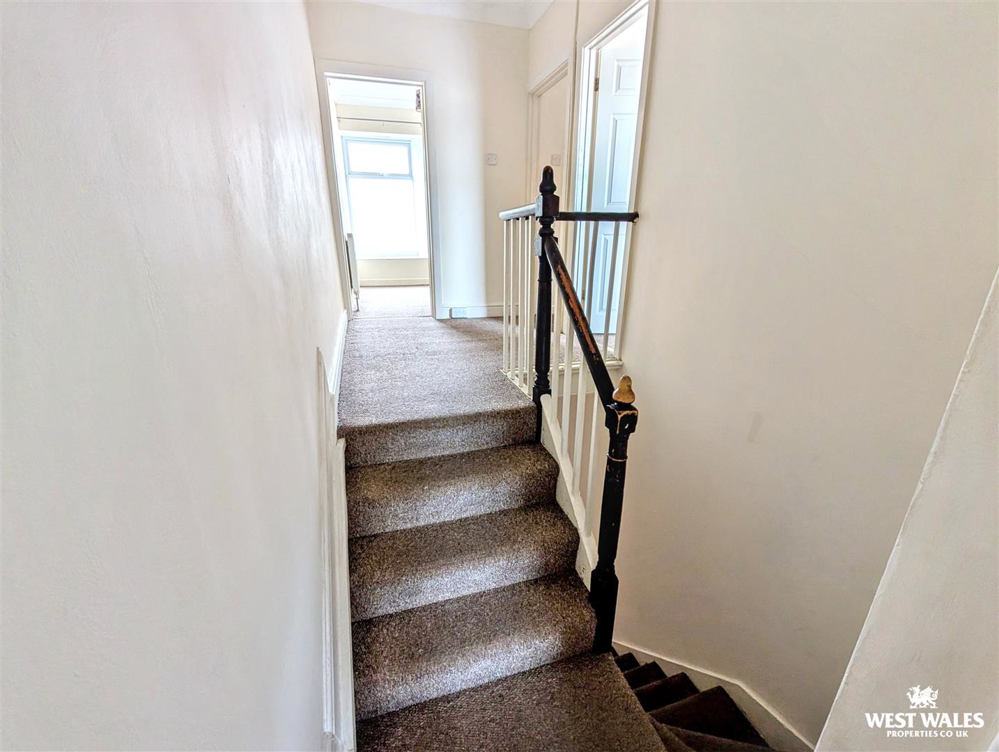 Parc Y Minos Street, Burryport, photo 10