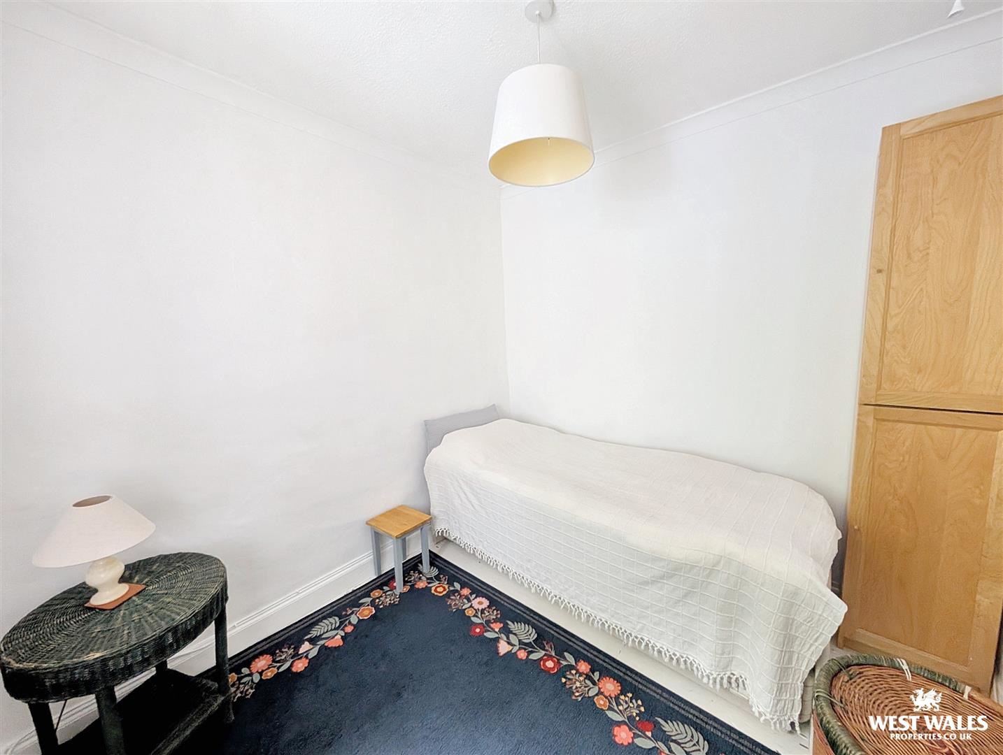Wellfield Terrace, Ferryside, photo 15