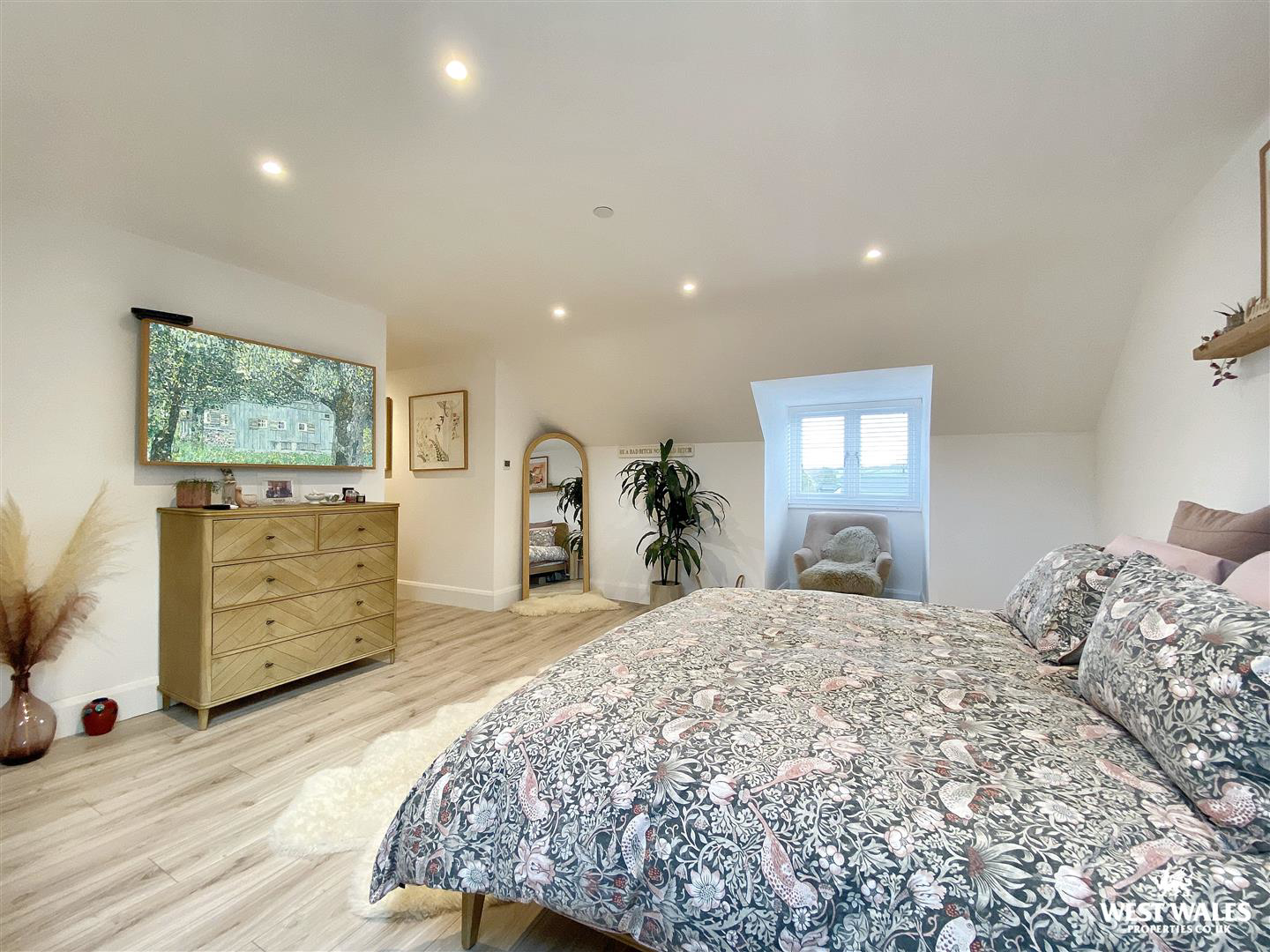 Pludds Meadow, Laugharne, Carmarthen, photo 18