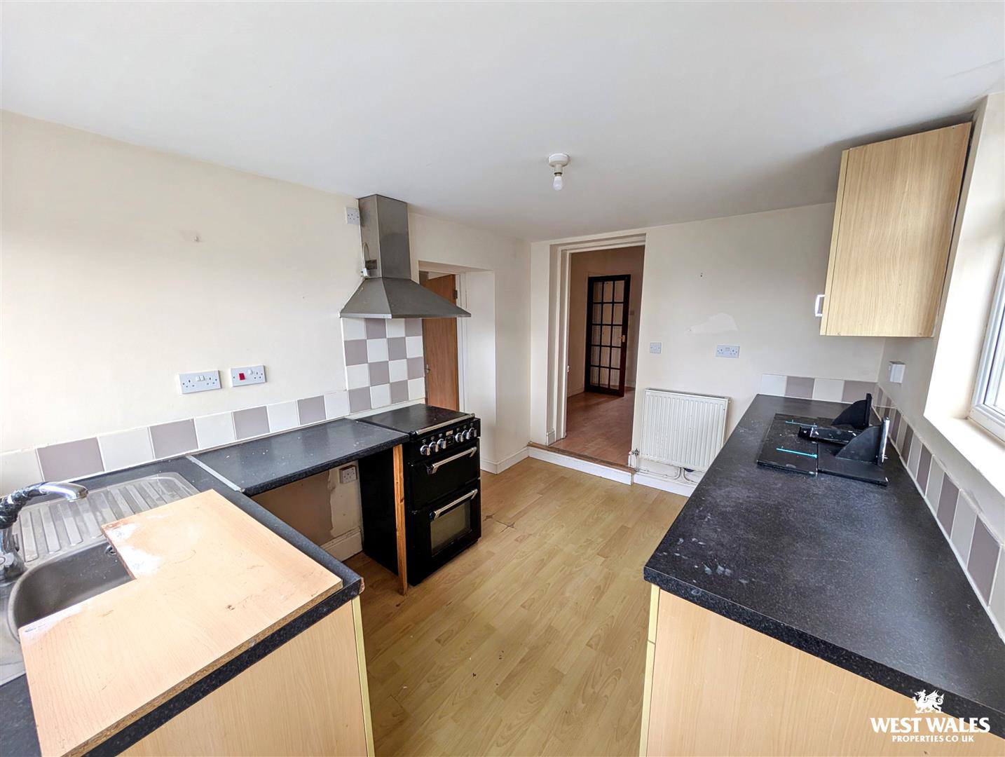 Parc Y Minos Street, Burryport, photo 9